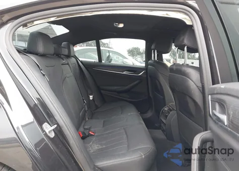 2022 BMW 540 I z USA, uszkodzony, nr VIN WBA53BJ03NWX58147